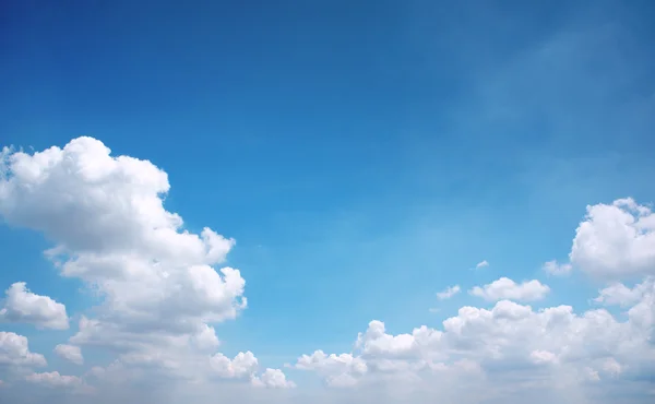 Nuvem de beleza e céu . — Fotografia de Stock