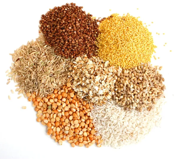 Различные виды зерна — стоковое фото