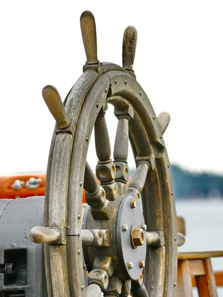 Steering wheel of the ship — Stock Photo, Image