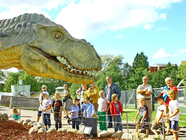 Dinosaur exhibition in Finnish Science Centre Heureka — Stock Photo, Image