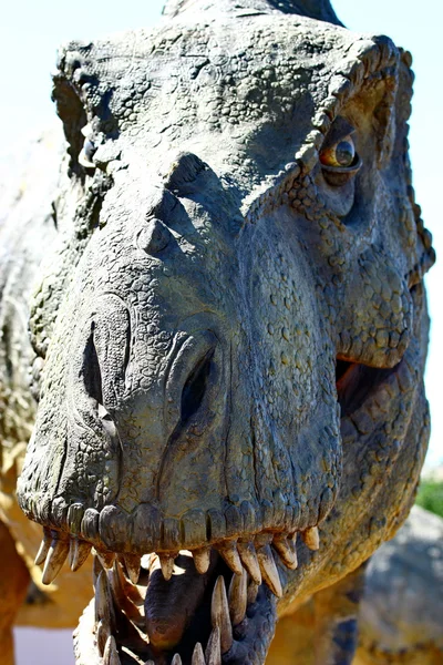 Динозавр Tyrannosaurus Rex голова — стокове фото