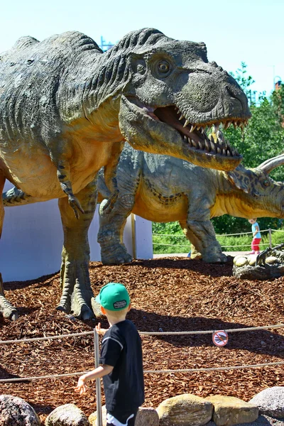 Dinosaurier Tyrannosaurus rex Kopf — Stockfoto