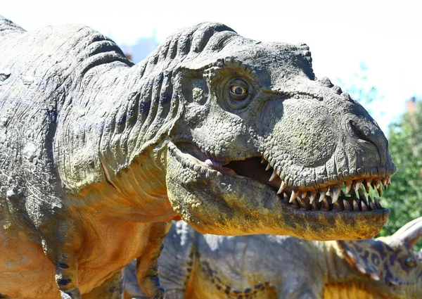 Dinosauro Tyrannosaurus rex — Foto Stock