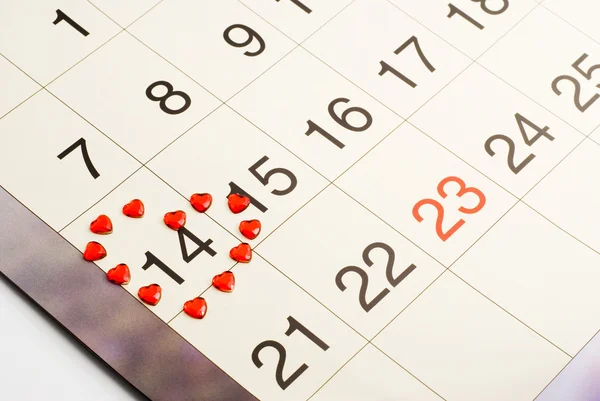 Heart on the calendar on February 14, Valentine's Day — Stock Photo, Image