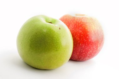 iki elma, beyaz arka plan