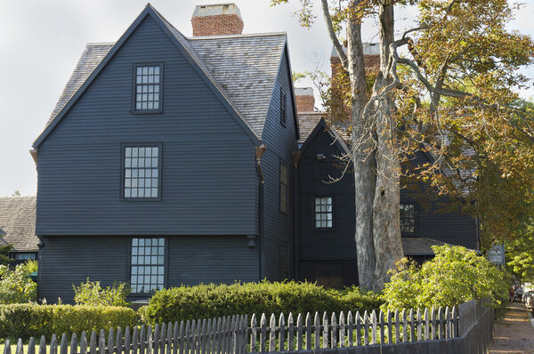 American wooden mansion