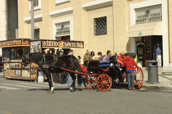 在罗马的马车司机生活方式 — 图库照片