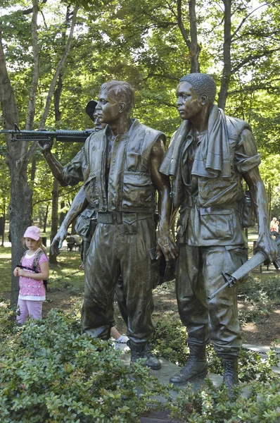 Vietnam war memorial Three Soldiers statues — Stock Photo, Image