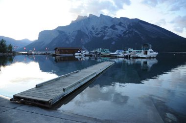 Lake Minnewanka at dawn clipart