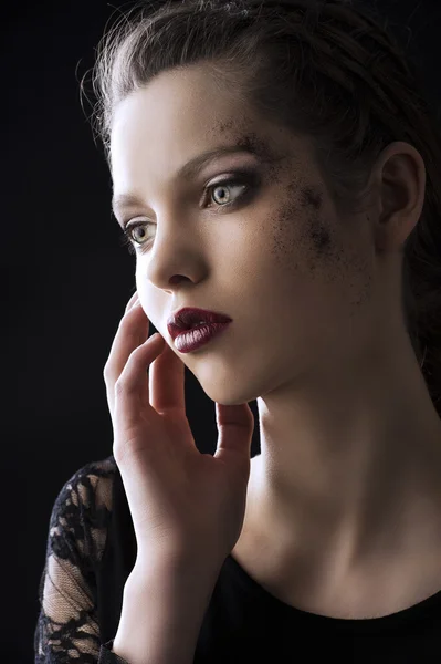 Fashion low key portrait, her hand is near the face — Stock Photo, Image