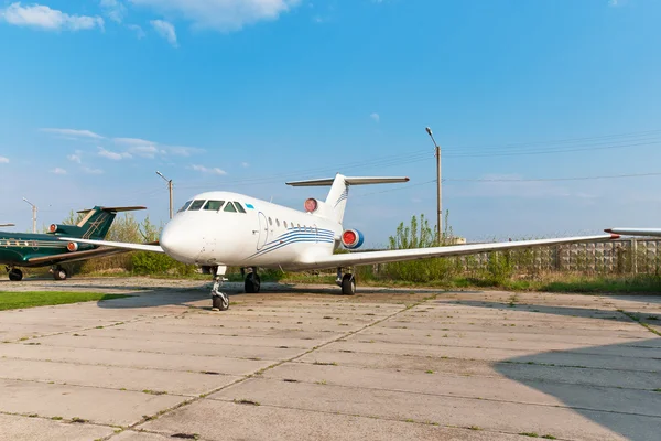 Самолёт Як-40 — стоковое фото