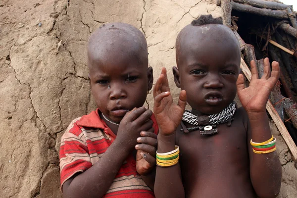 Himba kinderen — Stockfoto