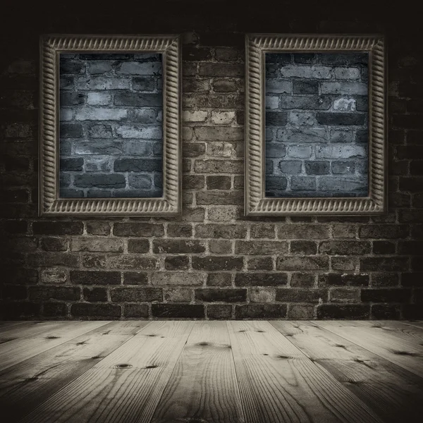 壁に 2 つの木製フレーム. — ストック写真