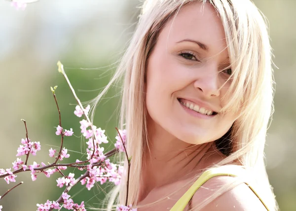 Mujer feliz — Foto de Stock