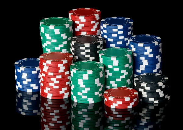 Poker çipleri yığını — Stok fotoğraf