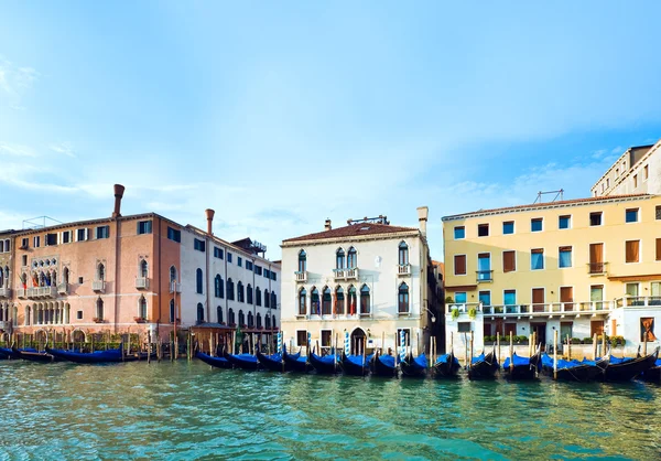 Veneza vista com gôndolas — Fotografia de Stock