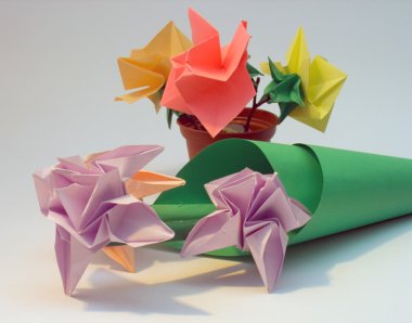 Origami çiçek