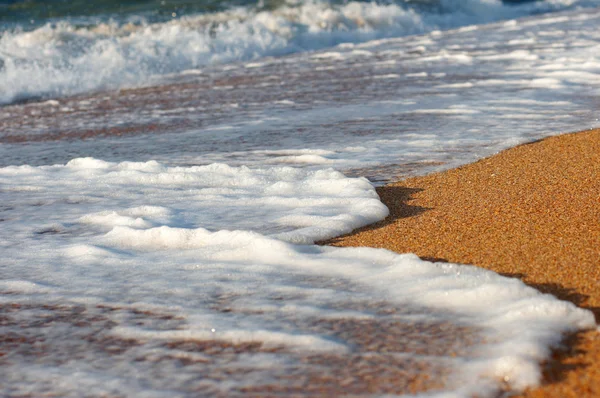 Морський прибій піни — стокове фото