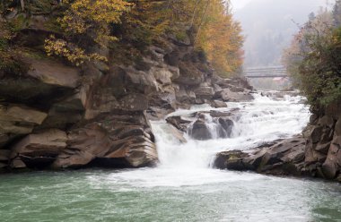 Dağ nehri