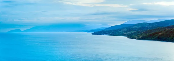 Вид со сторожевой башни на море — стоковое фото