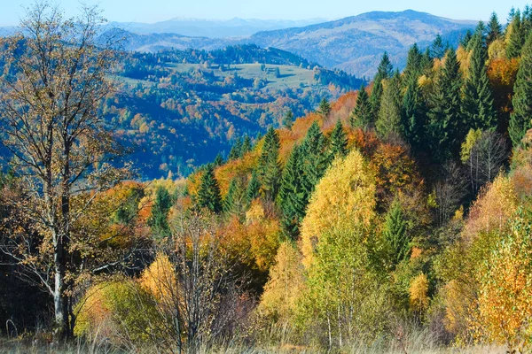 Montaña de otoño Paso de Nimchich — Foto de Stock