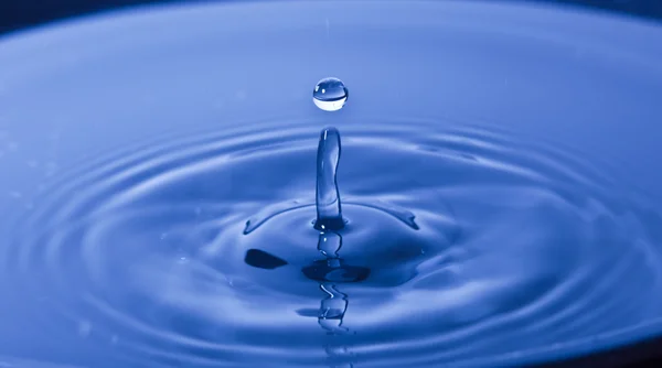 Water drop splash — Stockfoto