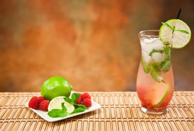 ahududu mojito