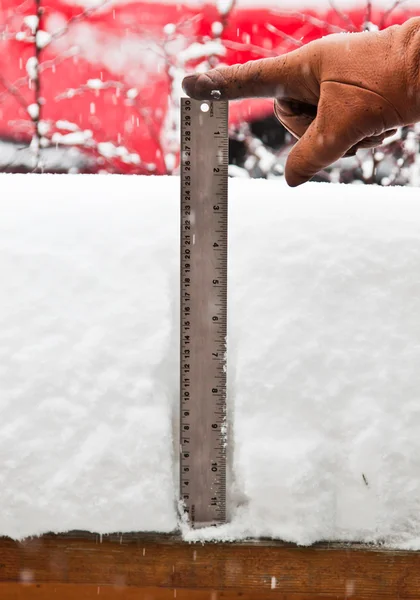 Medição de neve — Fotografia de Stock