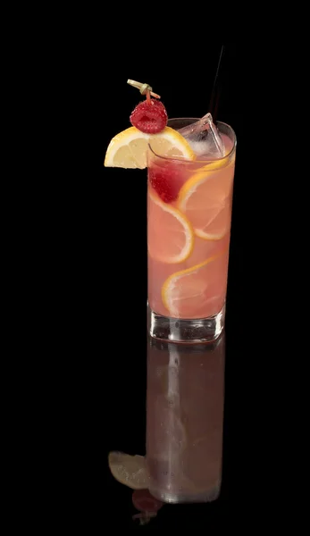 Hoog roze raspberry limonade — Stockfoto
