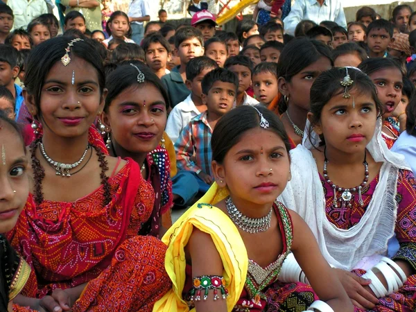 Indian students smiling — Stock Photo, Image