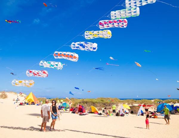 Fuerteventura - 13 listopada: Festiwal latawca — Zdjęcie stockowe