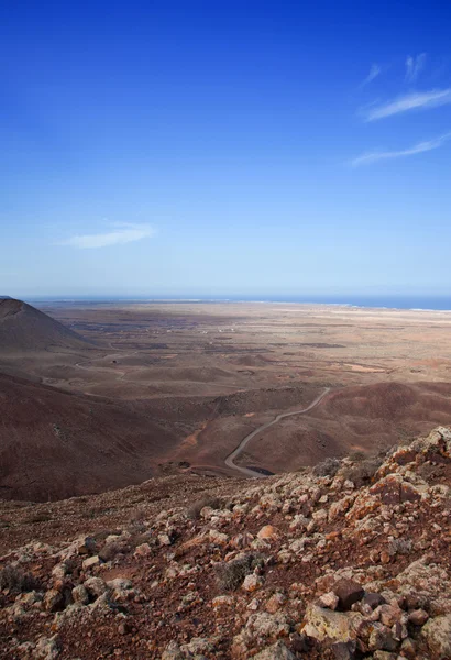 Fuerteventura do Norte, vista do vulcão Bayuyo em direcção a Majani — Fotografia de Stock