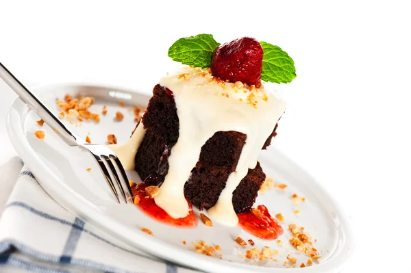 2 adet kek plakalı beyaz çikolata fıstık ve saman — Stok fotoğraf