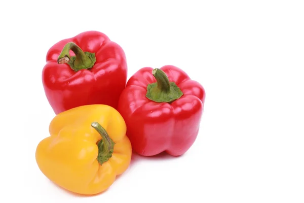 Τρεις πολύχρωμες πιπεριές — Φωτογραφία Αρχείου