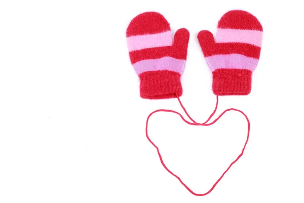 Mittens an a heart of string — Stock Photo, Image