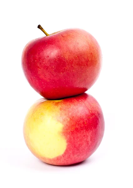 Duas maçãs vermelhas — Fotografia de Stock