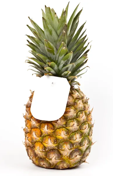 Ripe pineapple with a price tag — Stock Photo, Image