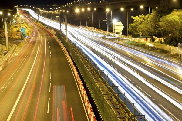 Tráfico en Hong Kong en la autopista — Foto de Stock