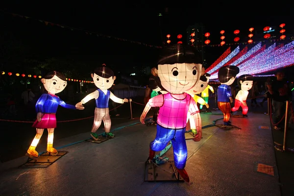 HONG KONG - SEPT 13, Victoria Park Mid-Autumn Lantern Carnival — Stock Photo, Image