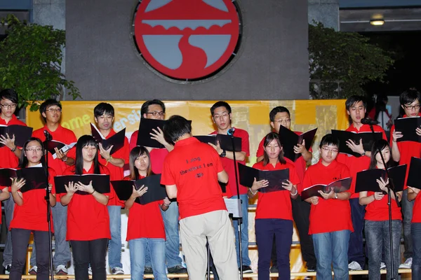 香港-24 aug，岭南大学举行新学生蛾 — 图库照片