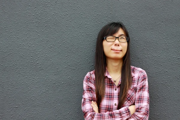 Asijské žena se zvláštní výraz obličeje — Stock fotografie