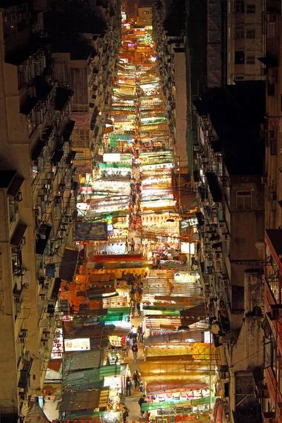 Tempel gata i hong kong på natten — Stockfoto
