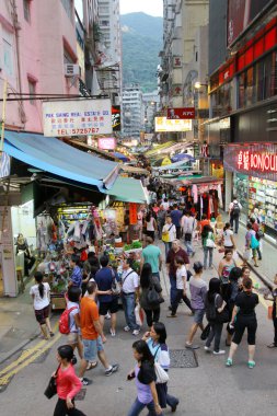 hong Kong'da hareket ile eski bir sokak
