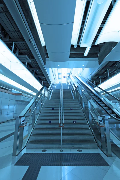 Stairs in train station — Stock Photo, Image