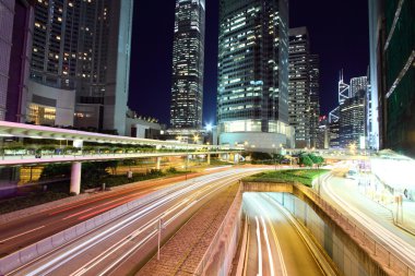 gece hong Kong şehir trafiğine