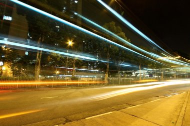 Hong Kong 'da gece trafiği