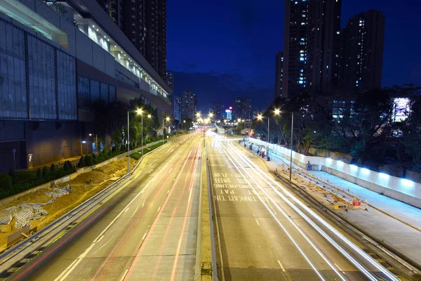 Gece şehir trafiği — Stok fotoğraf