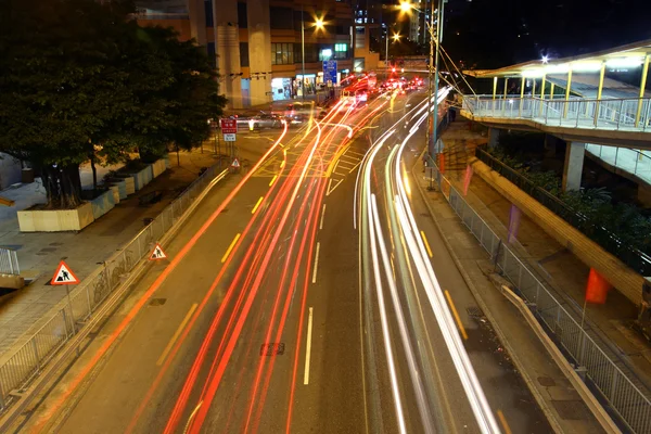 Trafic dans hong kong la nuit — Photo
