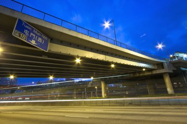 Geceleyin Hong kong otoyol trafik