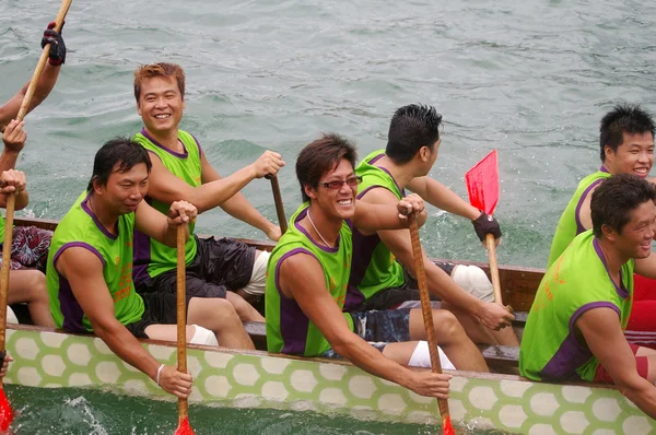 Corrida de barco dragão no festival de tung ng, hong kong — Fotografia de Stock